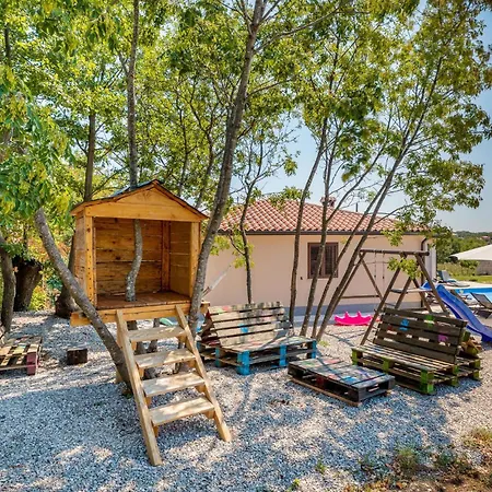 Beautiful In With Wifi Holiday home *